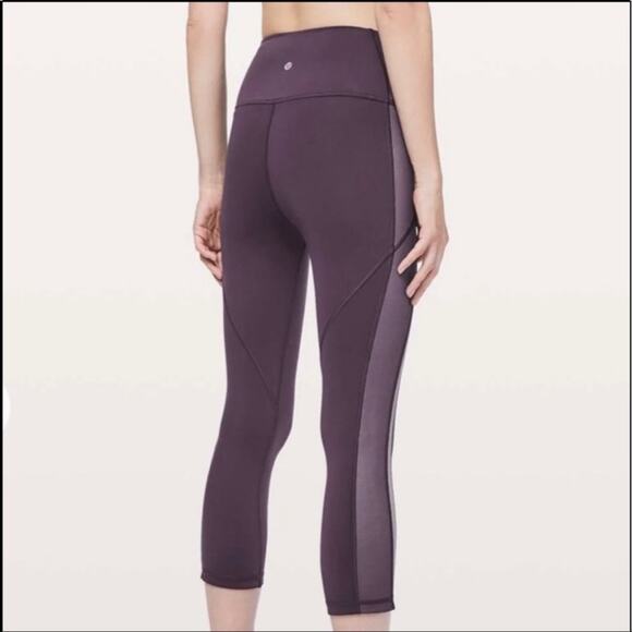 Lululemon Power Lines Crop *21 Inches In Cyber / Dark Chrome Purple Size 8 - Picture 1 of 7